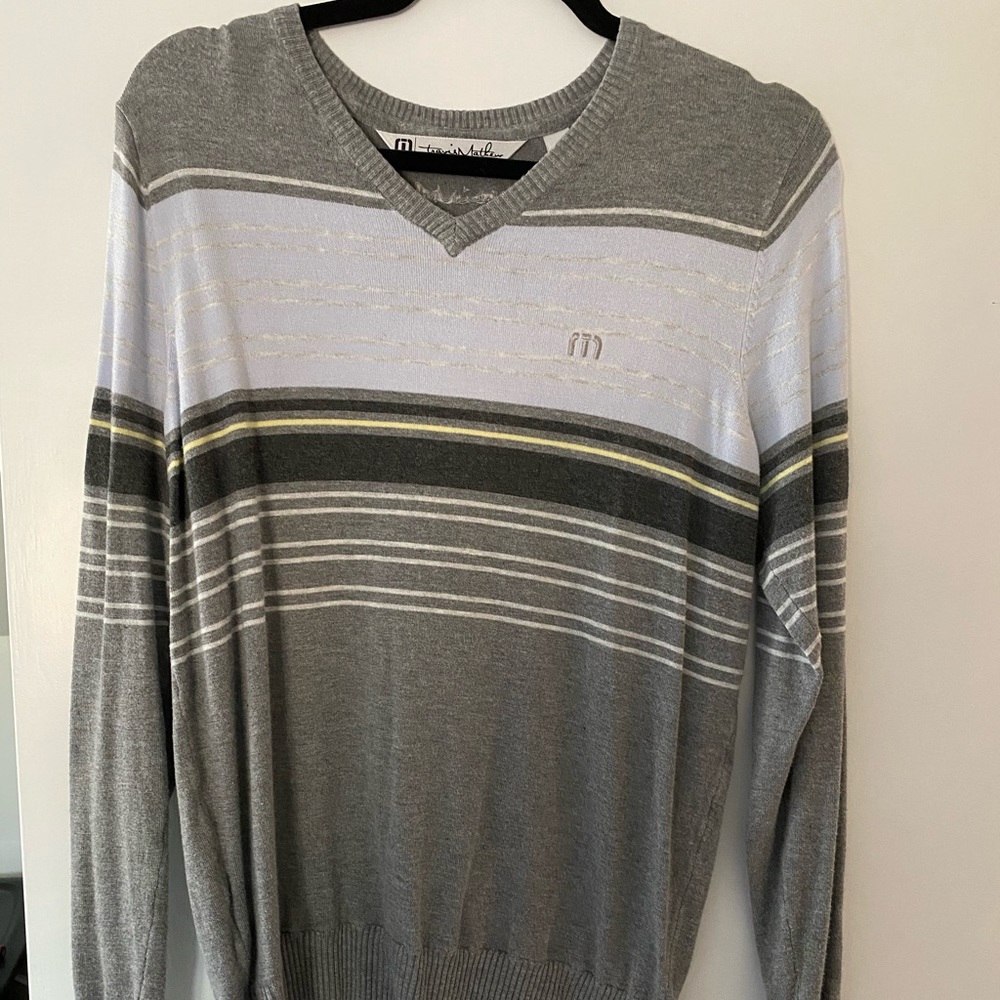 Travis Mathew Sweater